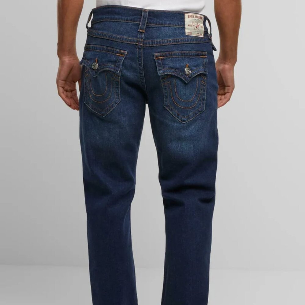 True Religion Men's  Geno Relaxe Slim Jeans  Size 36 Blue .
